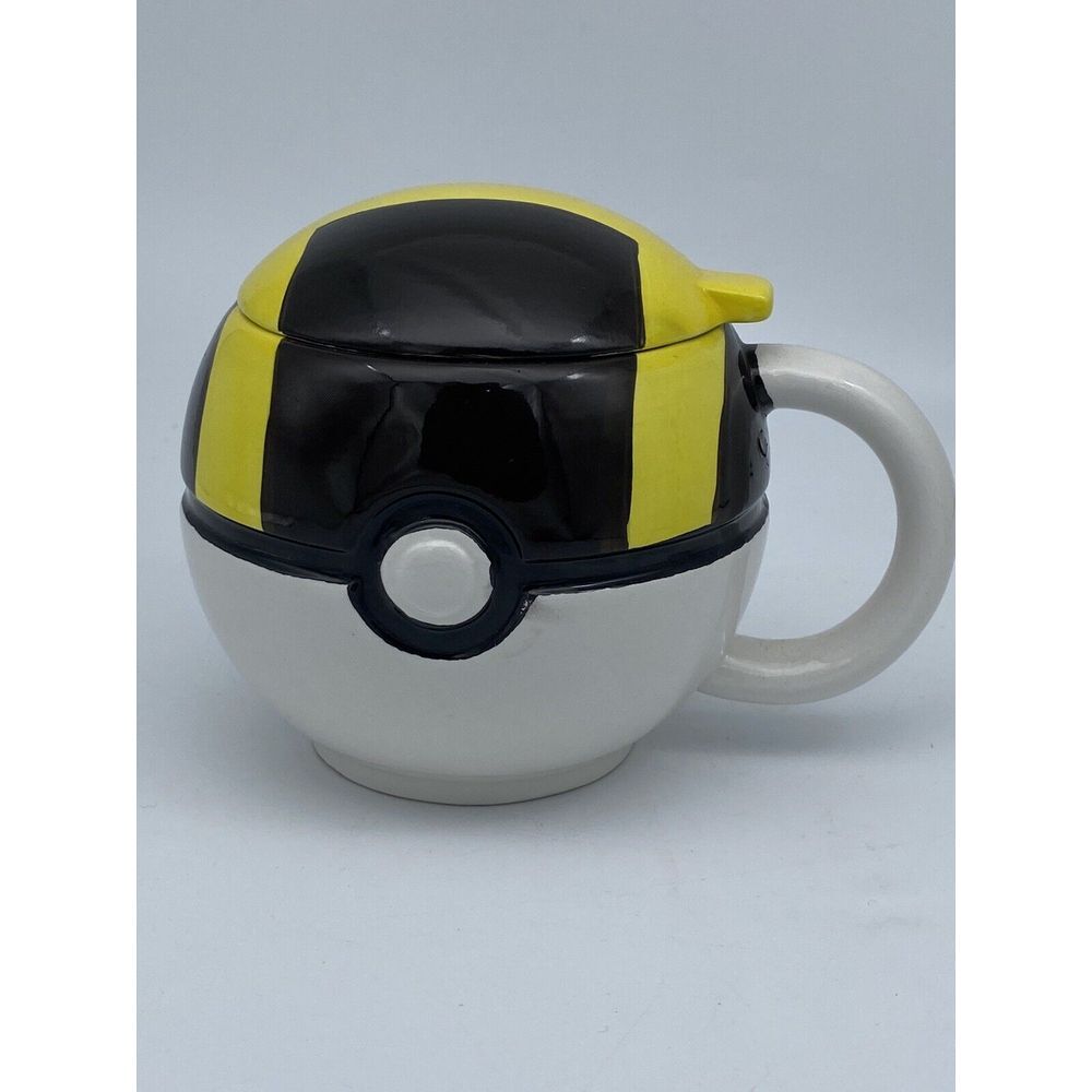 2016 Pokemon Ultra Ball Collectible 16 oz Ceramic‎ Mug With Lid By Funky
